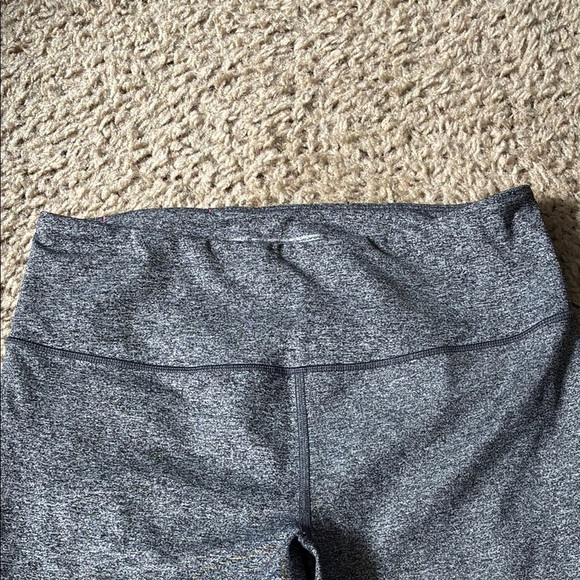 Victoria's Secret Gray Capris - Picture 3 of 9